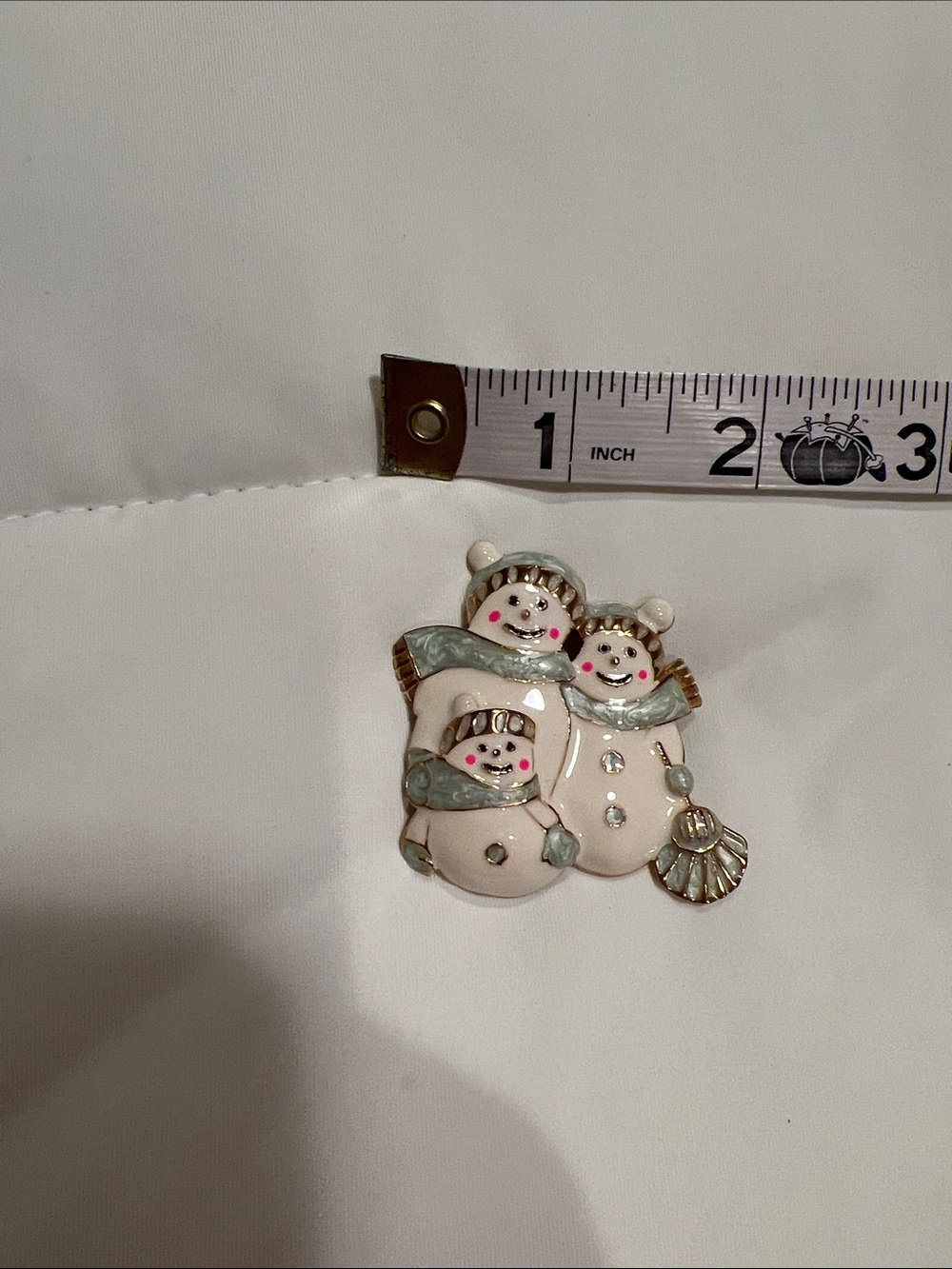AS@ Snowman Family Brooch Pin